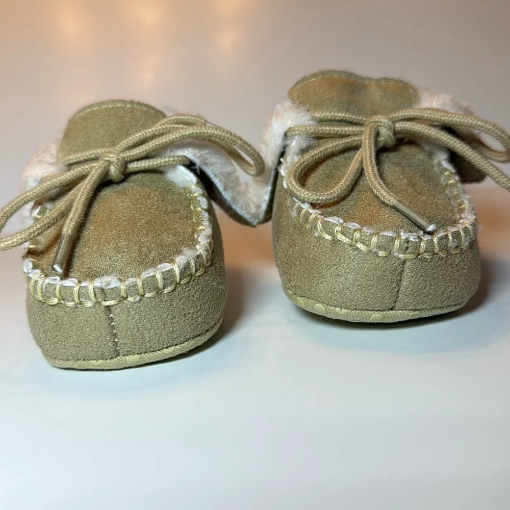 PatPat Baby Moccasin Booties Slippers Infant Child 6-9 Mos
